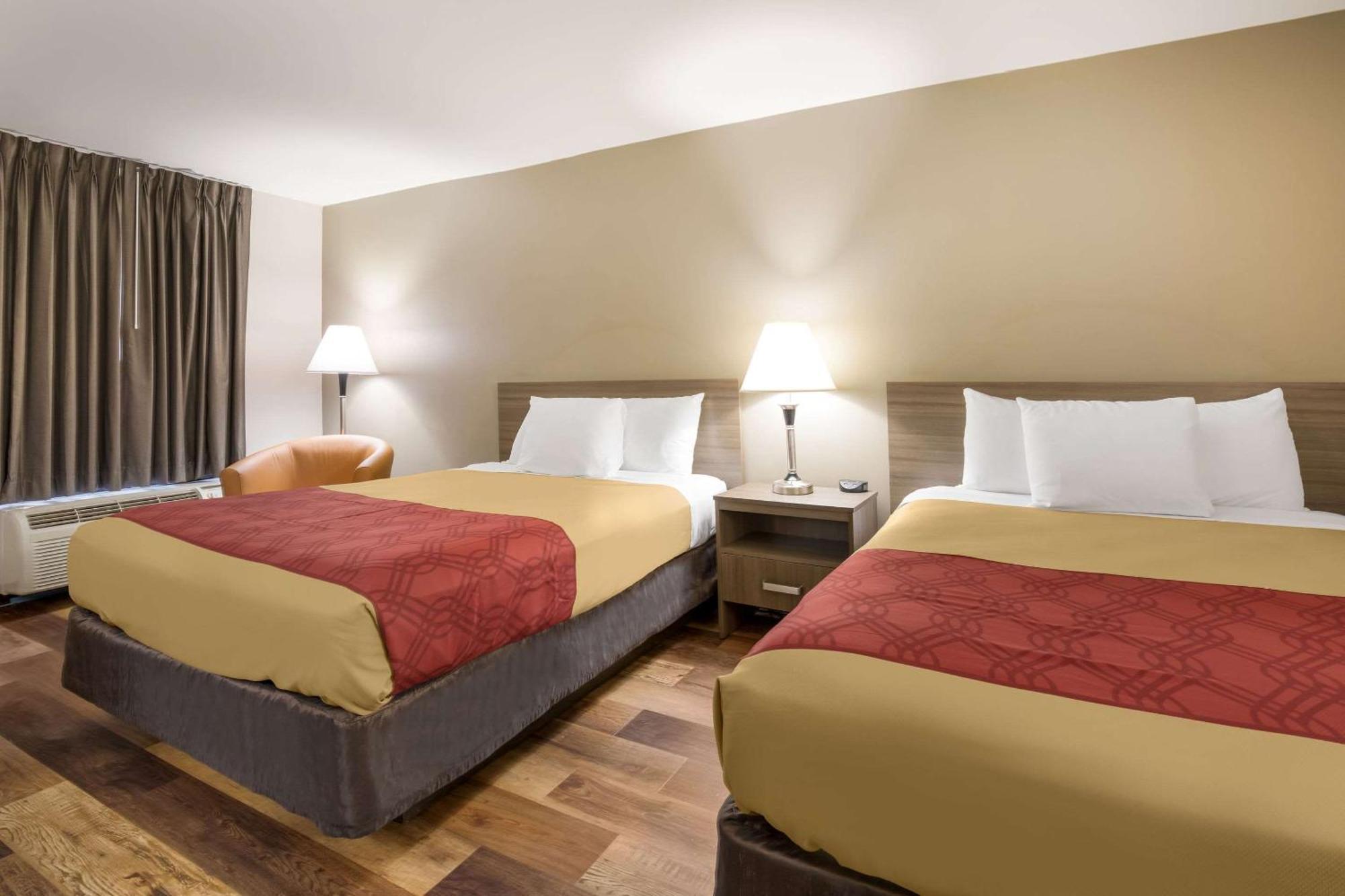 Econo Lodge Hendersonville Room photo